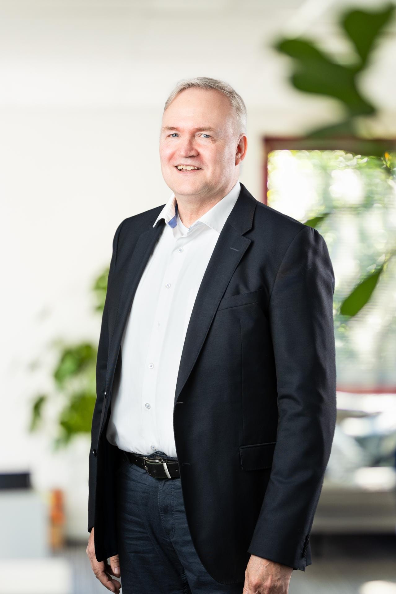 Thomas Braune Rentaltec Portret 30 high
