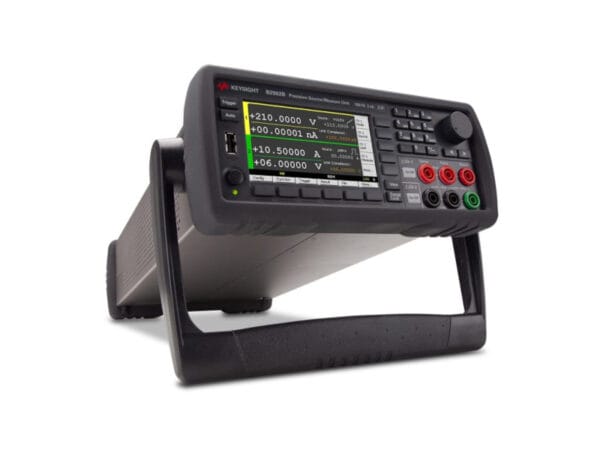 B2902B Precision source/measure unit, 2CH, 210V, 3A DC/10,5A pulse, 100fA resolution